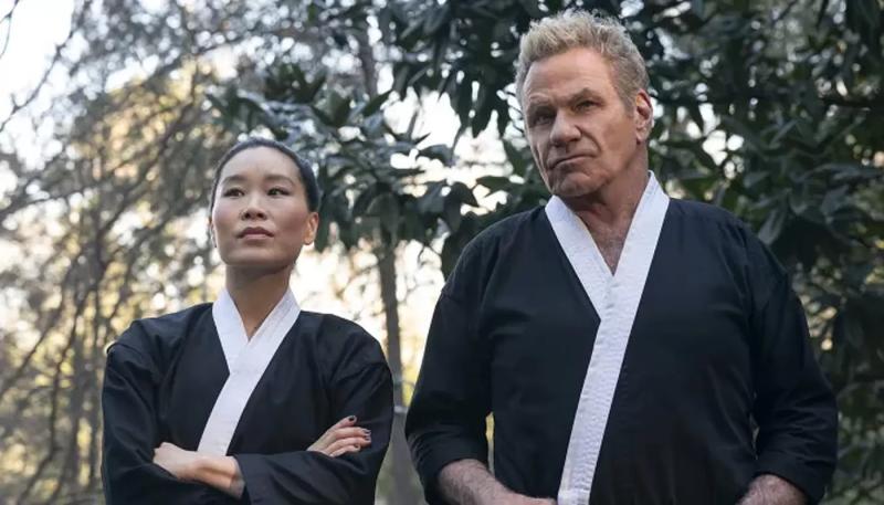 Звезда сериала «Кобра Кай» Мартин Коув покусал коллегу